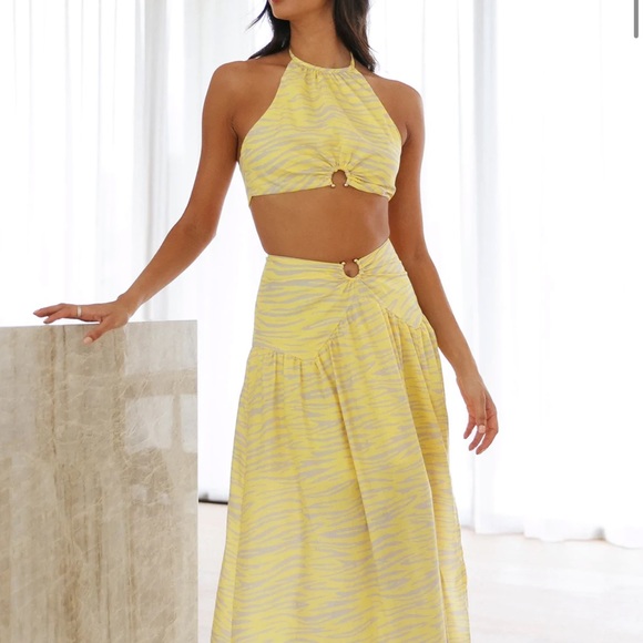 Yellow maxi skirt set - Picture 1 of 9